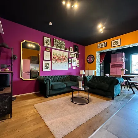 5 Min Walk From The Oktoberfest - Entire