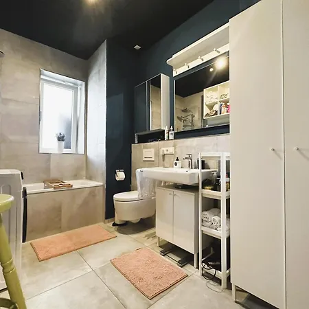 아파트 5 Min Walk From The Oktoberfest - Entire *